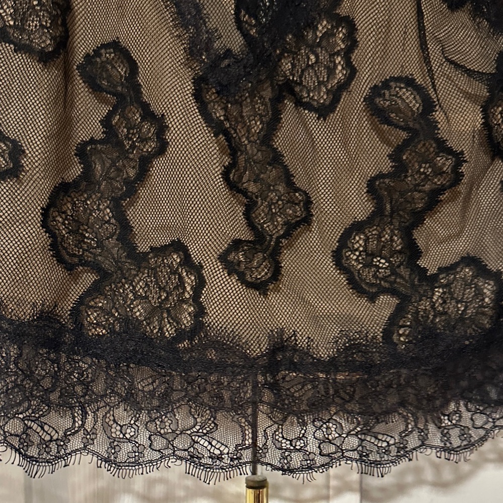 Anthropologie Black Lace Cropped Top • XS • NWT - Picture 5 of 14